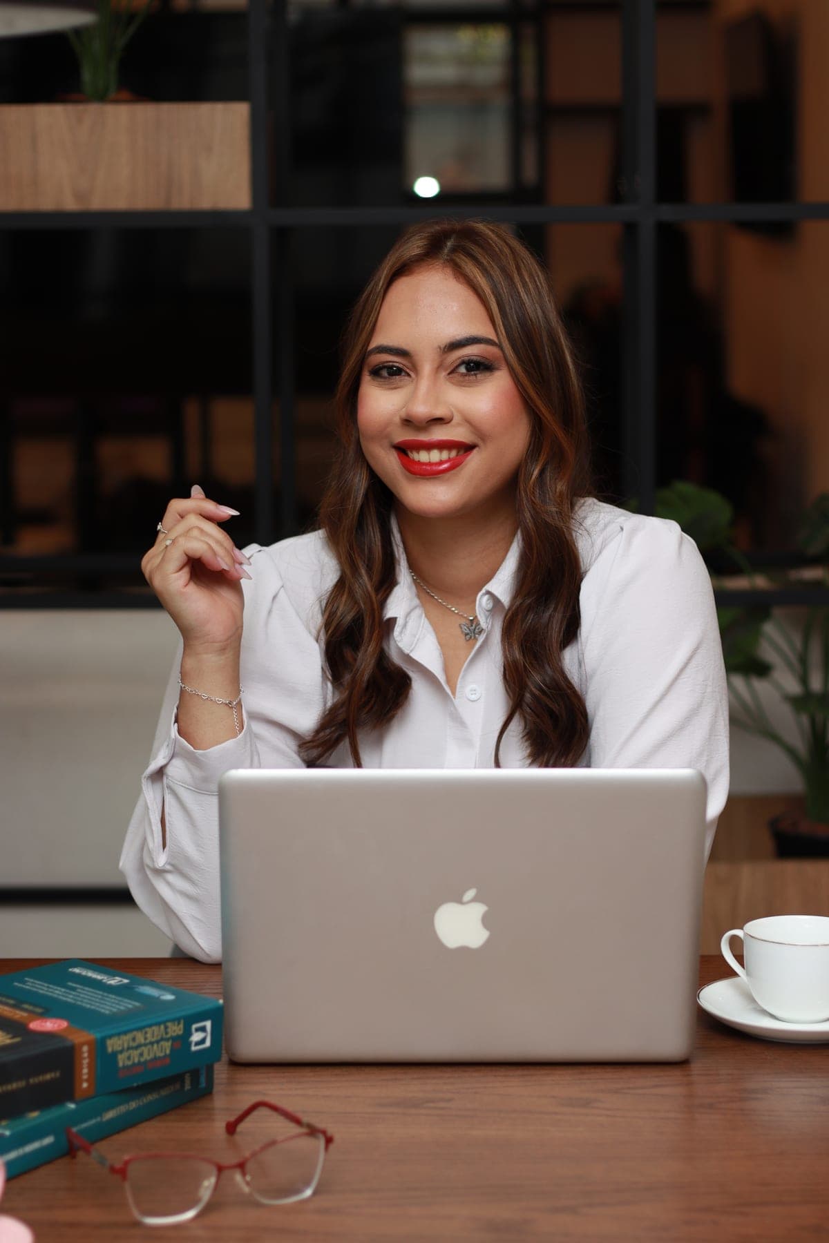 Dra. Rayhane Caetano — Advogada